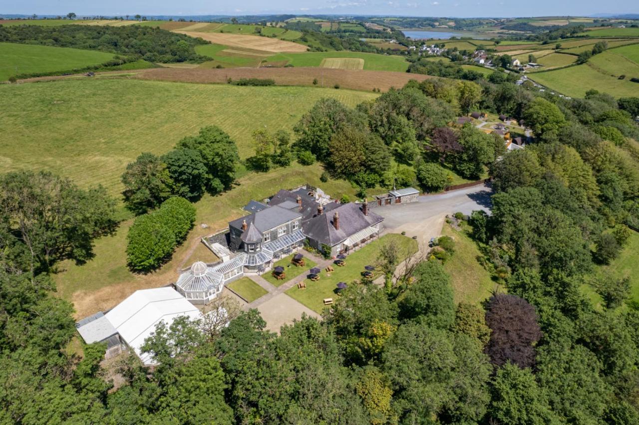 Broadway House Bed and Breakfast Laugharne Exterior foto